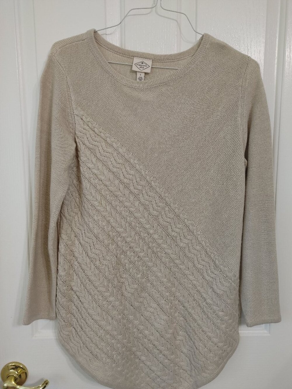 St. John's Bay Size L  Sweater
